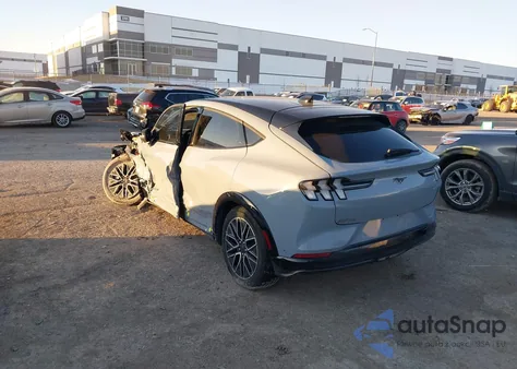 2024 Ford Mustang Mach-E Premium из США, поврежденный, VIN 3FMTK3R70RMA14883